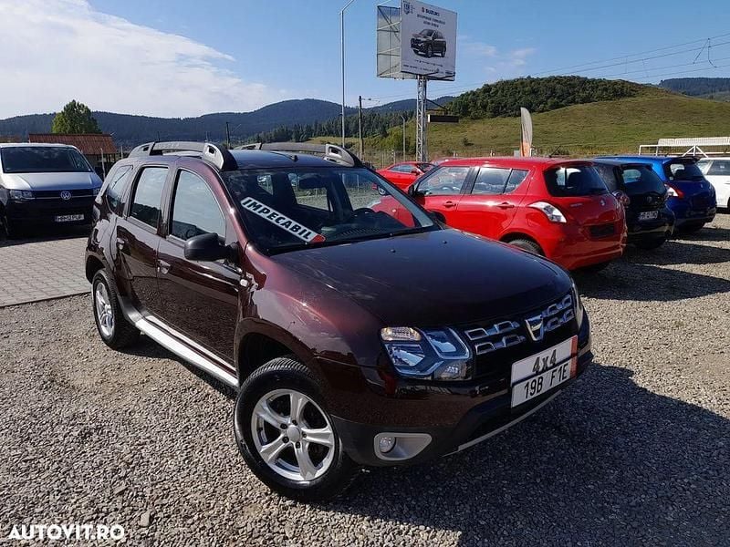 Culoarealte culori Utilizat 2018 Dacia Duster Prestige SUV | 10.250 EUR (Preț bun) - Imagine 1/4