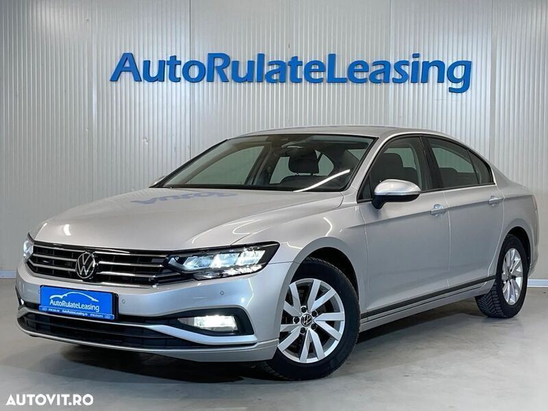 Gri Utilizat 2021 VW Passat Advance Berlinǎ | 18.690 EUR (Preț OK) - Imagine 1/4