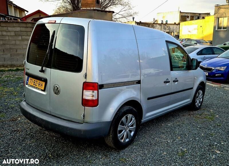 Second-hand VW Caddy 105 CP (77 kW) 2007 Argint Monovolum