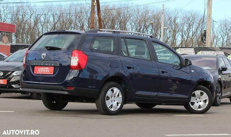 Second-hand Dacia Logan 90 CP (66 kW) 2017 Culoarealbastru Break
