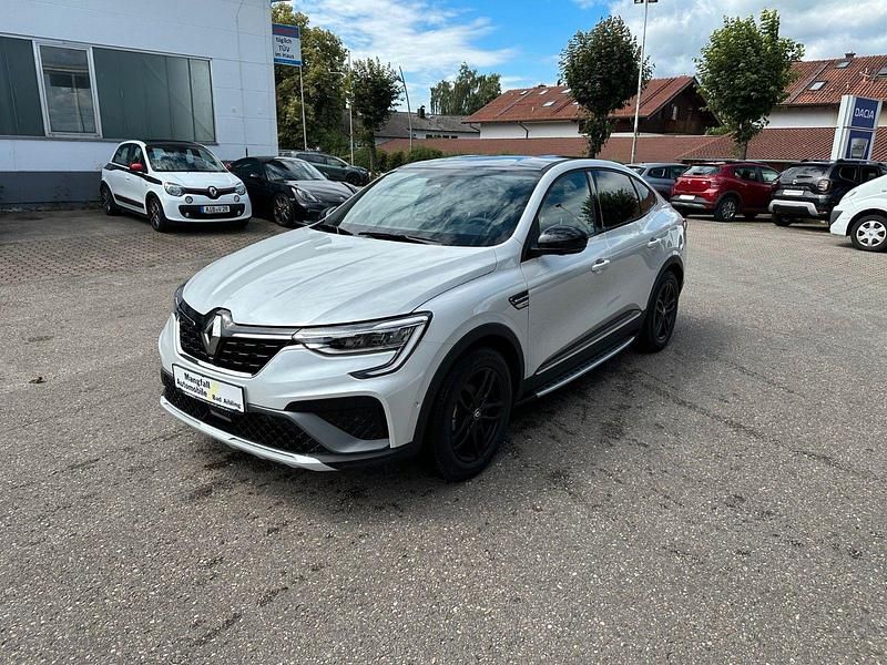 Utilizat 2022 Renault Arkana R.S. SUV | 32.394 EUR (Scump) - Imagine 1/1