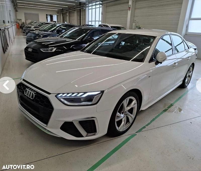 Culoarealb Utilizat 2020 Audi A4 S-Line Berlinǎ | 22.400 EUR (Preț OK) - Imagine 1/4