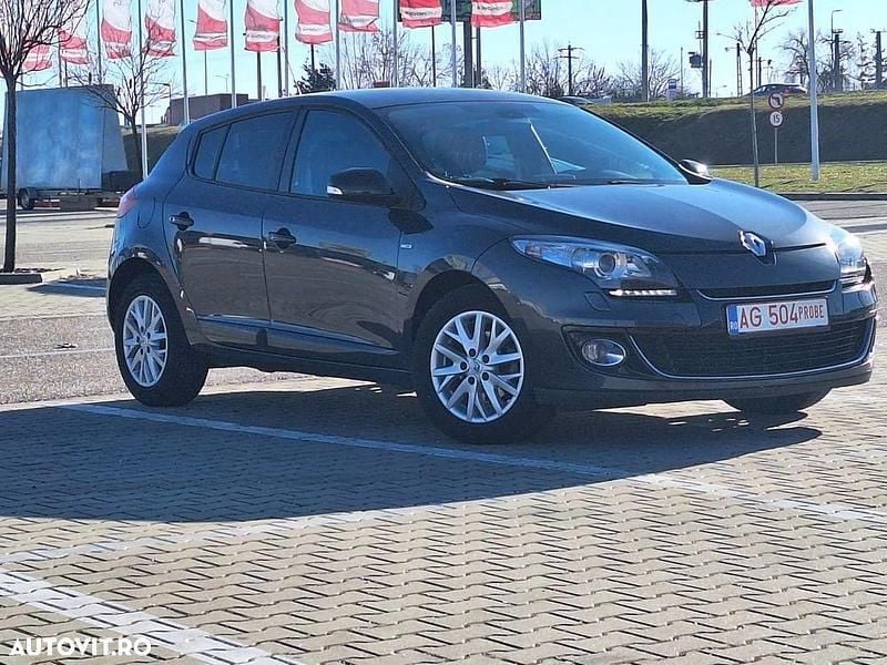 Second-hand Renault Mégane III Bose Edition 110 CP (80 kW) 2013 Culoaregri Hatchback