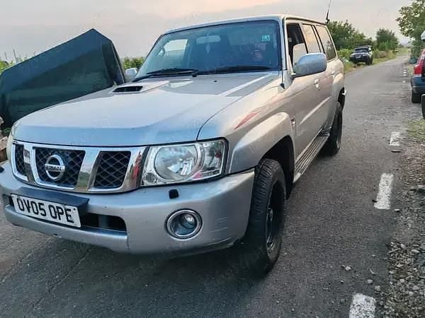 Utilizat 2005 Nissan Patrol SUV | 6.000 EUR - Imagine 1/4
