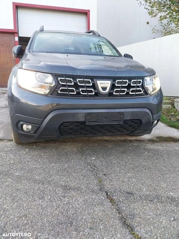 Culoaregri Utilizat 2022 Dacia Duster SUV | 9.999 EUR (Preț bun) - Imagine 1/4