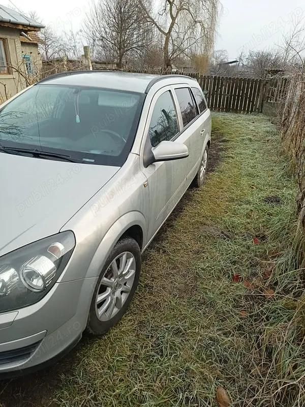 Second-hand Opel Astra 125 CP (91 kW) 2005 Break