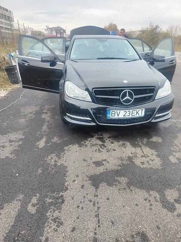 Utilizat 2013 Mercedes A180 Berlinǎ | 7.700 EUR - Imagine 1/4