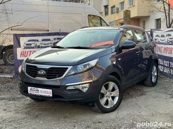 Gri Utilizat 2013 Kia Sportage 2 SUV | 7.300 EUR (Preț OK) - Imagine 1/4