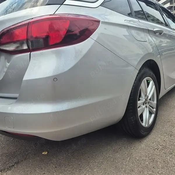 Second-hand Opel Astra Innovation 136 CP (100 kW) 2017 Gri Break