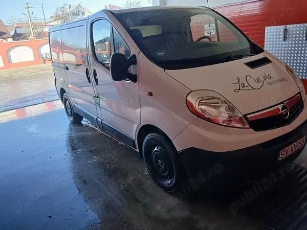 Utilizat 2013 Opel Vivaro Monovolum | 9.350 EUR (Puțin scump) - Imagine 1/4