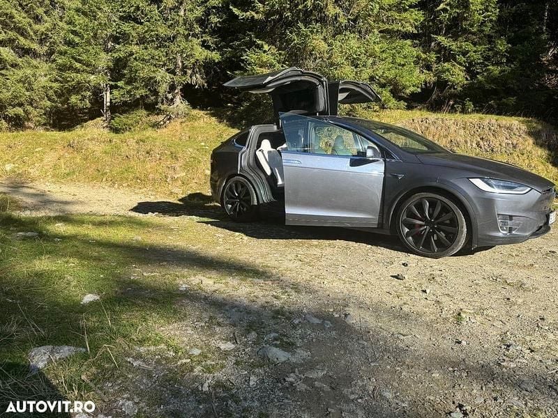 Second-hand Tesla Model X Plaid 14 kW (20 CP) 2020 Culoaregri SUV