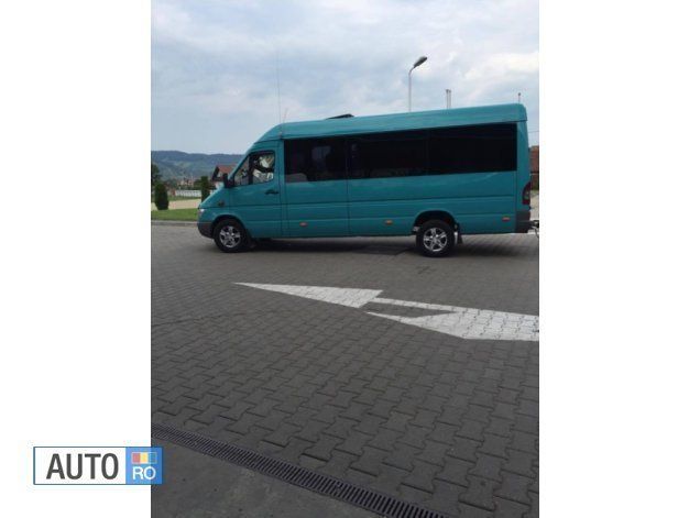 Second-hand Mercedes Sprinter 163 CP (119 kW) 2005 Verde Van