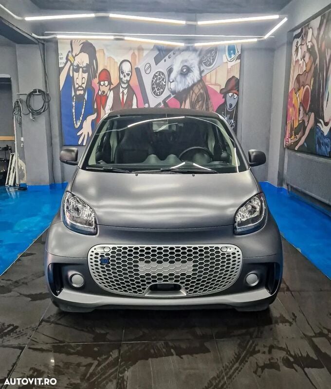 Gri Utilizat 2021 Smart ForTwo Electric Drive Passion Coupe | 10.700 EUR - Imagine 1/4