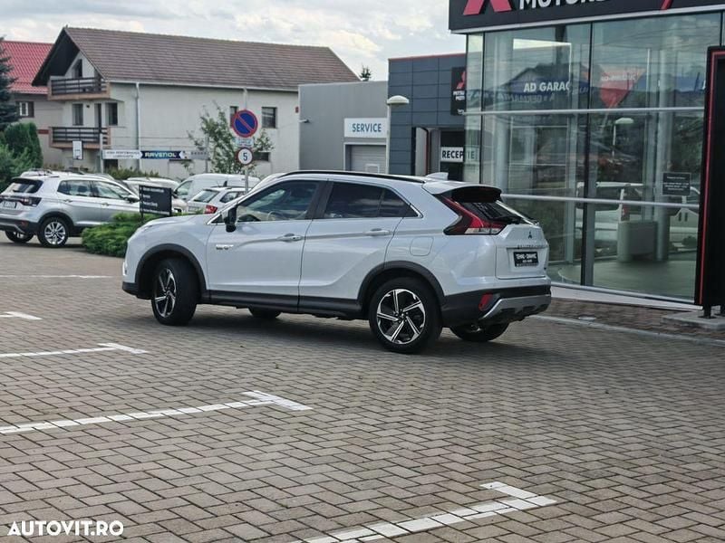 Second-hand Mitsubishi Eclipse Cross Select 188 CP (138 kW) 2021 Culoarealb SUV