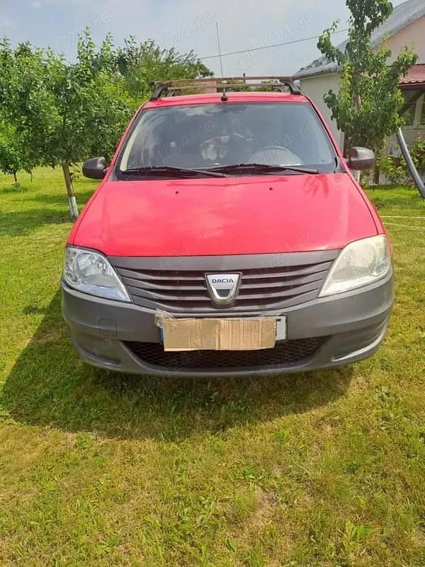 Utilizat 2010 Dacia Logan Berlinǎ | 2.000 EUR (Preț bun) - Imagine 1/4