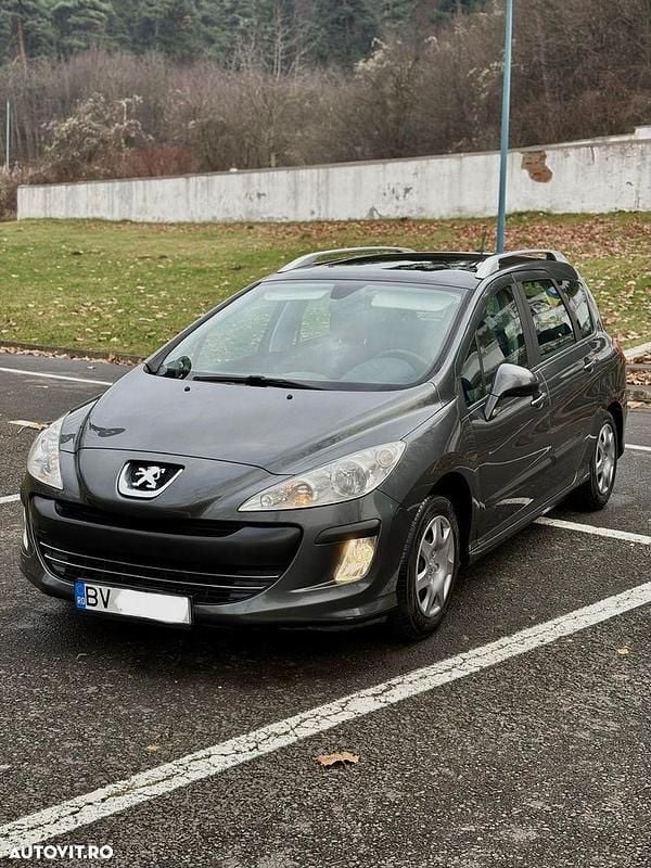 Culoaregri Second-hand 2011 Peugeot 308 Active Break | 3.490 EUR (Preț OK) - Imagine 1/4