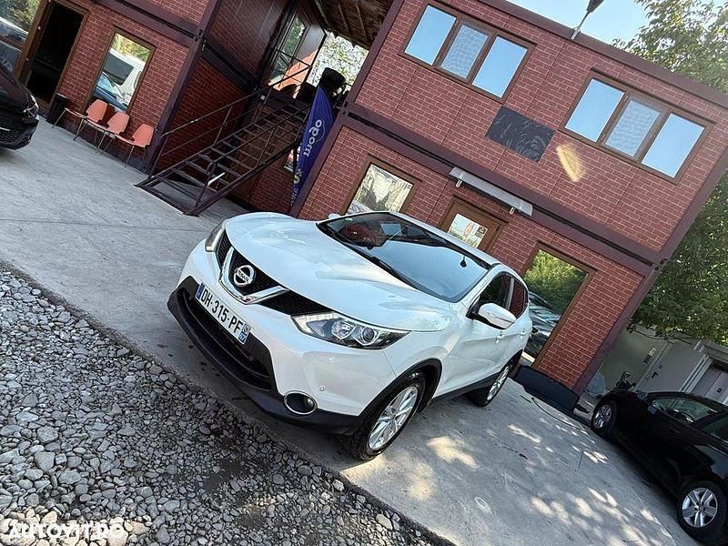 Culoarealb Utilizat 2014 Nissan Qashqai SUV | 11.599 EUR (Preț OK) - Imagine 1/4