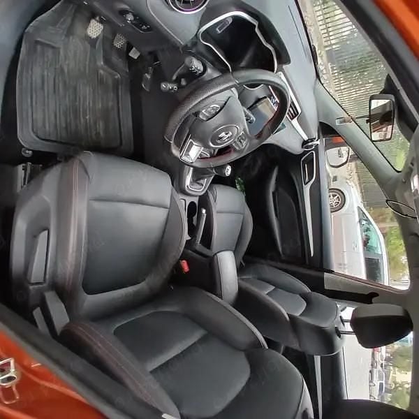 Utilizat 2024 MG ZS Berlinǎ | 15.500 EUR - Imagine 1/4