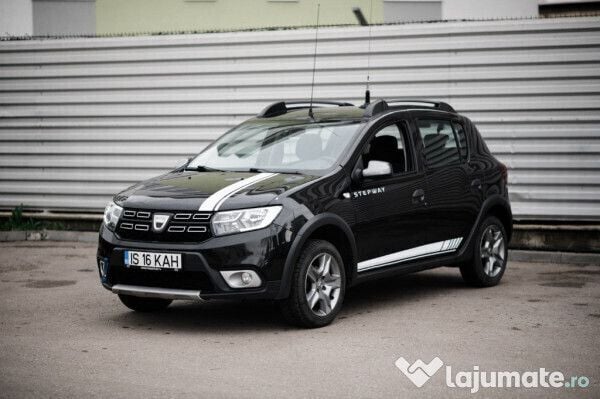 Utilizat 2020 Dacia Sandero Stepway Hatchback | 8.500 EUR (Preț bun) - Imagine 1/4