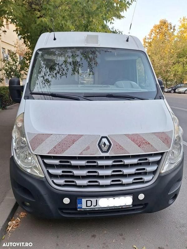 Culoarealb Utilizat 2012 Renault Master Van | 5.800 EUR (Preț OK) - Imagine 1/4