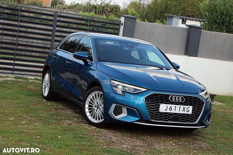 Culoarealte culori Utilizat 2021 Audi A3 Sport Hatchback | 15.950 EUR (Preț bun) - Imagine 1/4