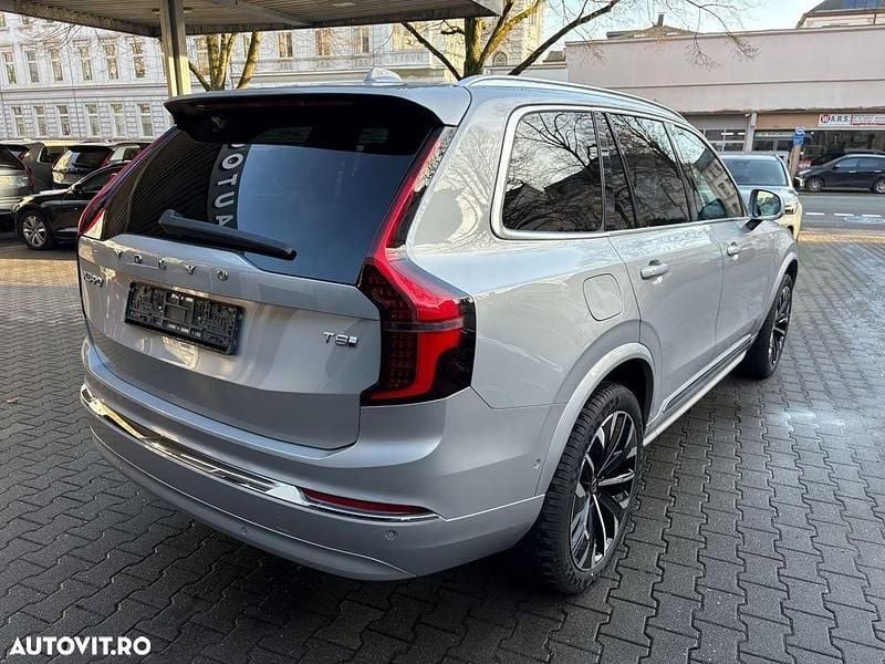 Second-hand Volvo XC90 Plus 455 CP (334 kW) 2025 Culoareargint SUV
