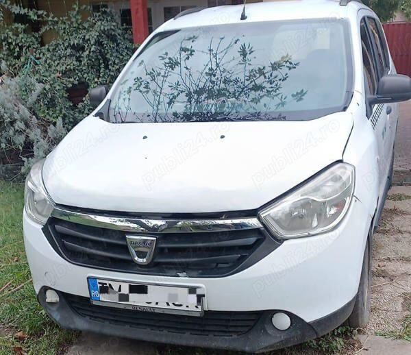 Utilizat 2012 Dacia Lodgy Monovolum | 2.500 EUR (Super Preț) - Imagine 1/3