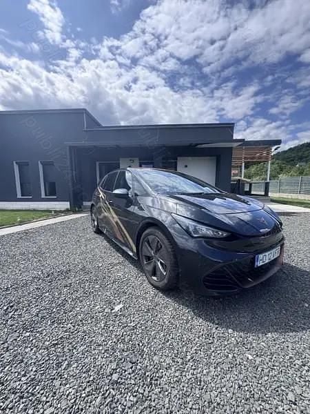 Utilizat 2022 Cupra Born Hatchback | 23.500 EUR - Imagine 1/4