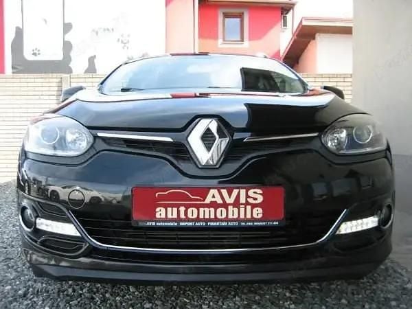Negru Utilizat 2016 Renault Mégane GrandTour Bose Edition Break | 7.999 EUR (Preț OK) - Imagine 1/4