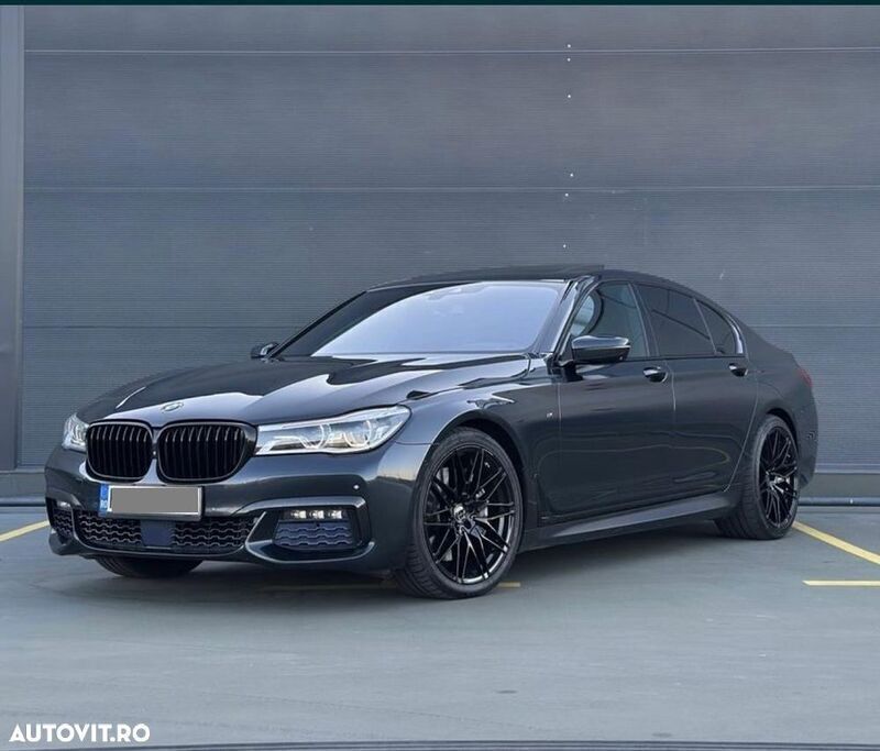 Gri Utilizat 2018 BMW 750 Berlinǎ | 32.999 EUR - Imagine 1/4