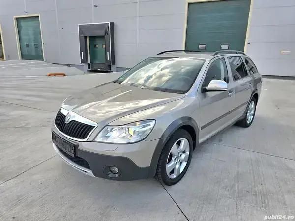 Utilizat 2012 Skoda Octavia Break | 7.300 EUR (Scump) - Imagine 1/4