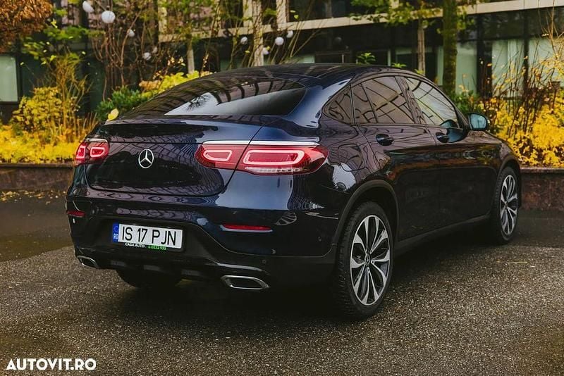 Second-hand Mercedes GLC220 194 CP (142 kW) 2020 Culoarealbastru SUV
