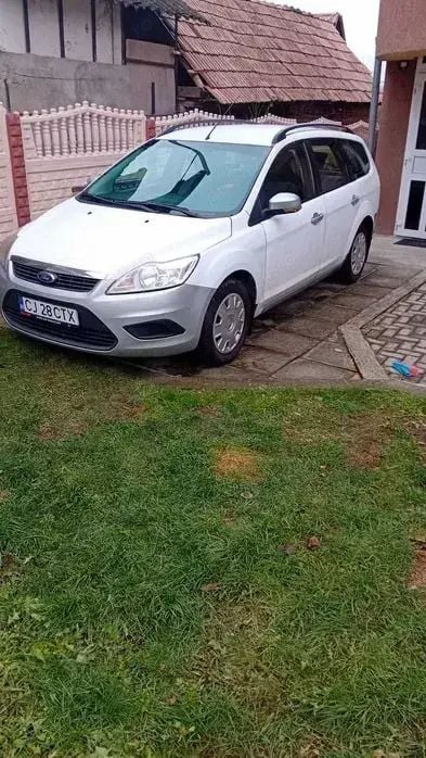 Utilizat 2010 Ford Focus Break | 1.850 EUR (Preț bun) - Imagine 1/4