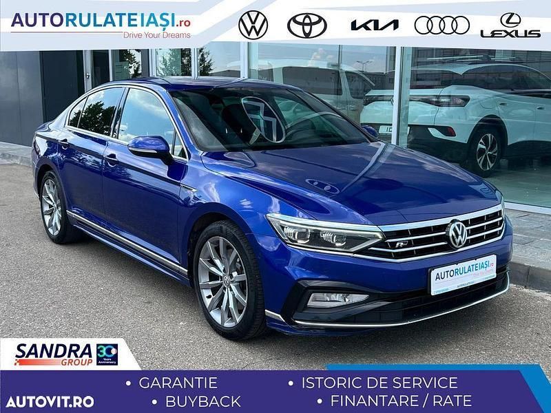 Albastru Utilizat 2019 VW Passat Highline Berlinǎ | 22.489 EUR (Scump) - Imagine 1/4