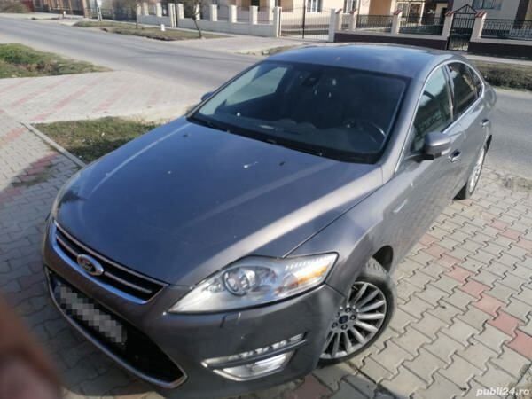 Maro Utilizat 2011 Ford Mondeo Berlinǎ | 5.200 EUR (Preț OK) - Imagine 1/4