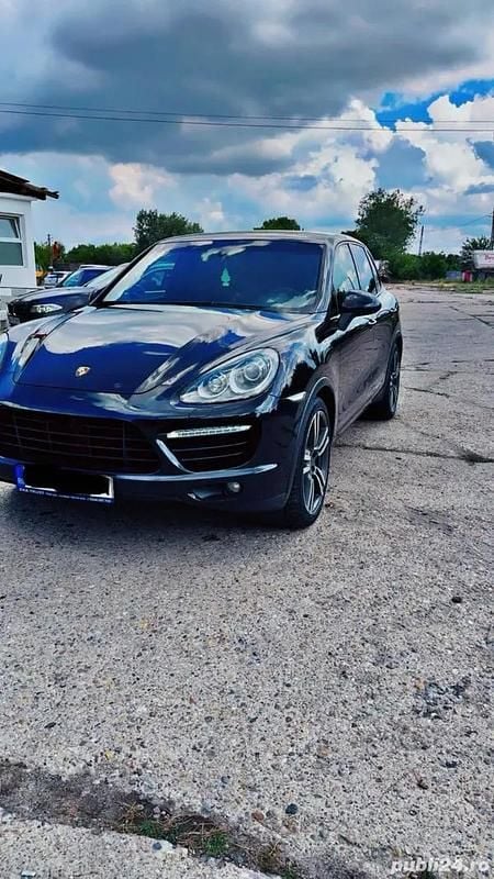 Negru Utilizat 2011 Porsche Cayenne Turbo SUV | 16.000 EUR - Imagine 1/4