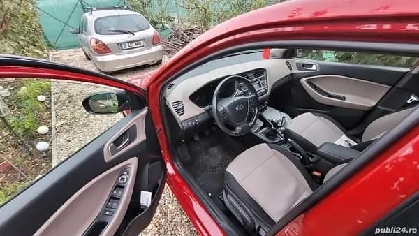 Utilizat 2015 Hyundai i20 Hatchback | 6.500 EUR (Preț OK) - Imagine 1/4
