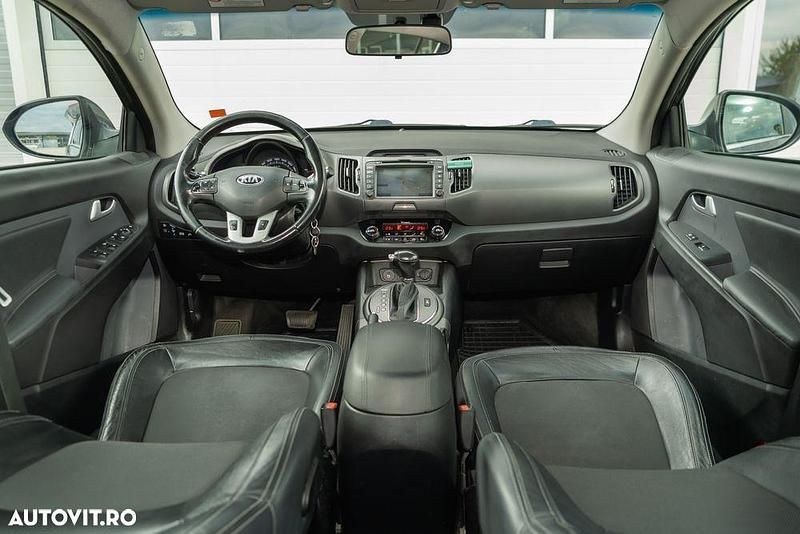 Culoaregri Utilizat 2013 Kia Sportage Platinum Edition SUV | 7.950 EUR (Super Preț) - Imagine 1/4