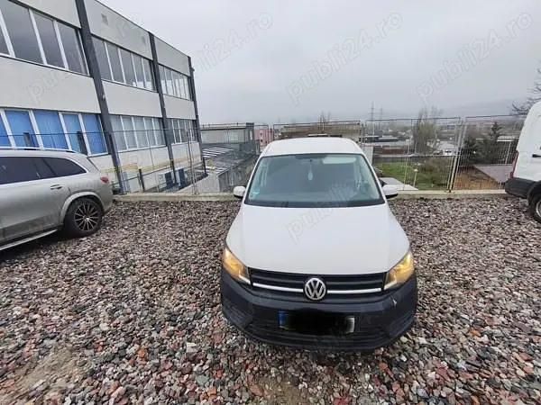 Second-hand VW Caddy Maxi 102 CP (75 kW) 2019 Culoarealb Monovolum