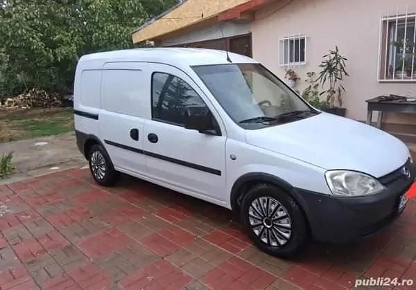 Utilizat 2011 Opel Combo Monovolum | 2.150 EUR - Imagine 1/4