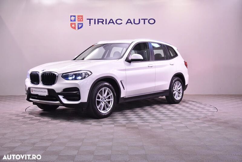 Alb Utilizat 2020 BMW X3 SUV | 28.460 EUR (Preț OK) - Imagine 1/4