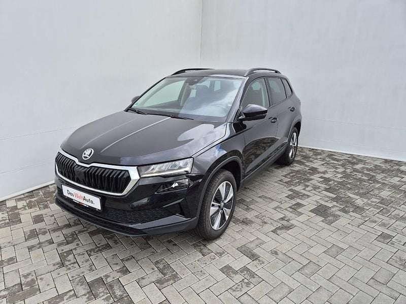 Culoarenegru Utilizat 2022 Skoda Karoq Ambition SUV | 26.700 EUR (Scump) - Imagine 1/4