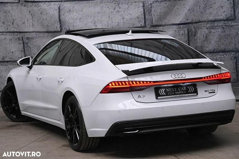 Second-hand Audi A7 S-Line 286 CP (210 kW) 2019 Culoarealb Berlinǎ
