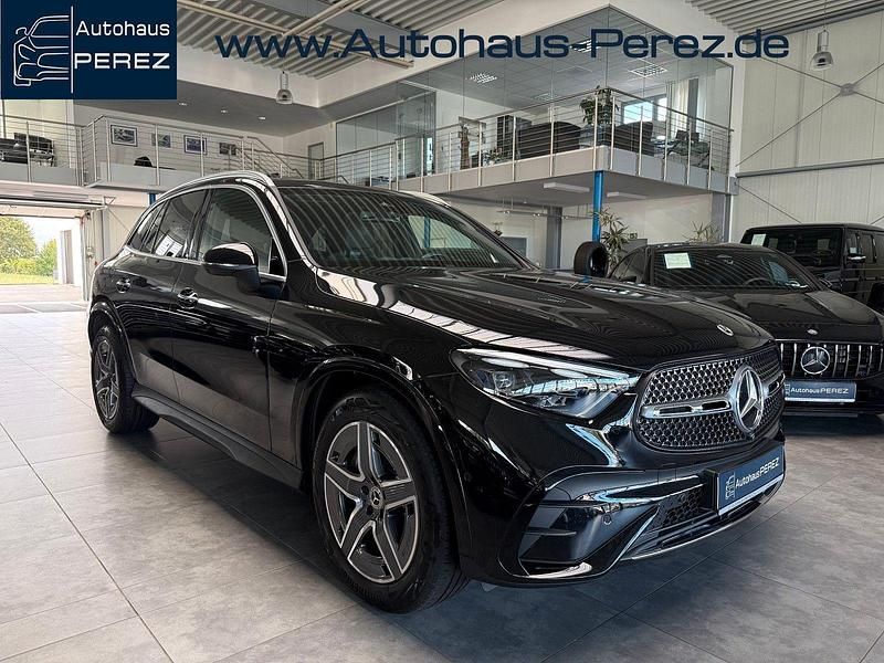 Utilizat 2024 Mercedes GLC300 Premium | 67.570 EUR - Imagine 1/1