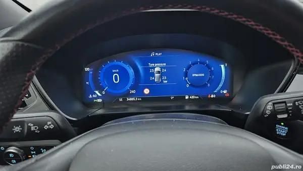 Second-hand Ford Kuga ST-Line X 150 CP (110 kW) 2022 Alb SUV