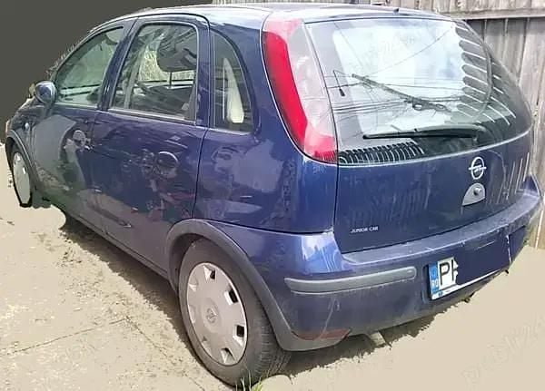 Second-hand Opel Corsa 44 CP (32 kW) 2005 Albastru Hatchback