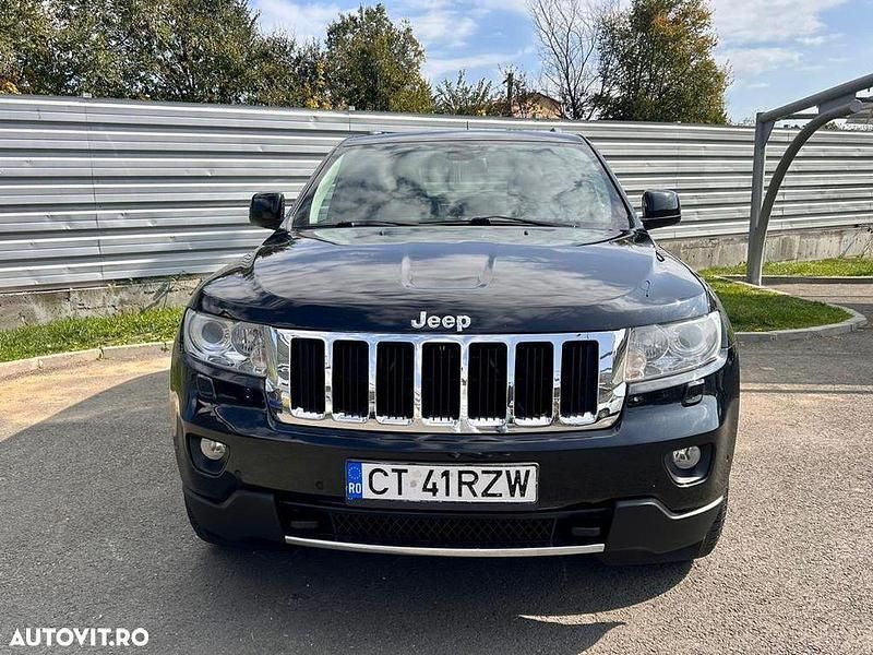 Culoarenegru Utilizat 2011 Jeep Grand Cherokee SUV | 7.500 EUR - Imagine 1/4