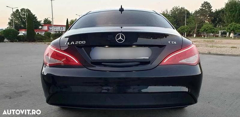 Culoarenegru Second-hand 2014 Mercedes CLA200 StreetStyle Berlinǎ | 12.300 EUR (Super Preț) - Imagine 1/4