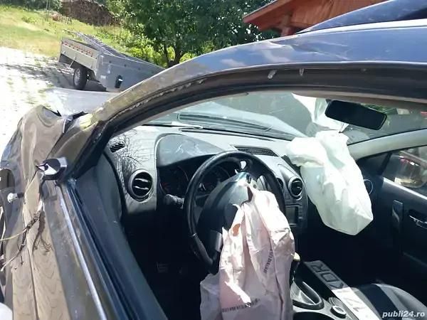 Utilizat 2013 Nissan Qashqai SUV | 3.500 EUR - Imagine 1/4
