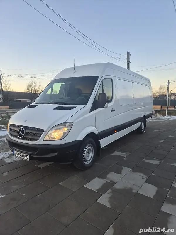 Second-hand Mercedes Sprinter 145 CP (106 kW) 2010 Van